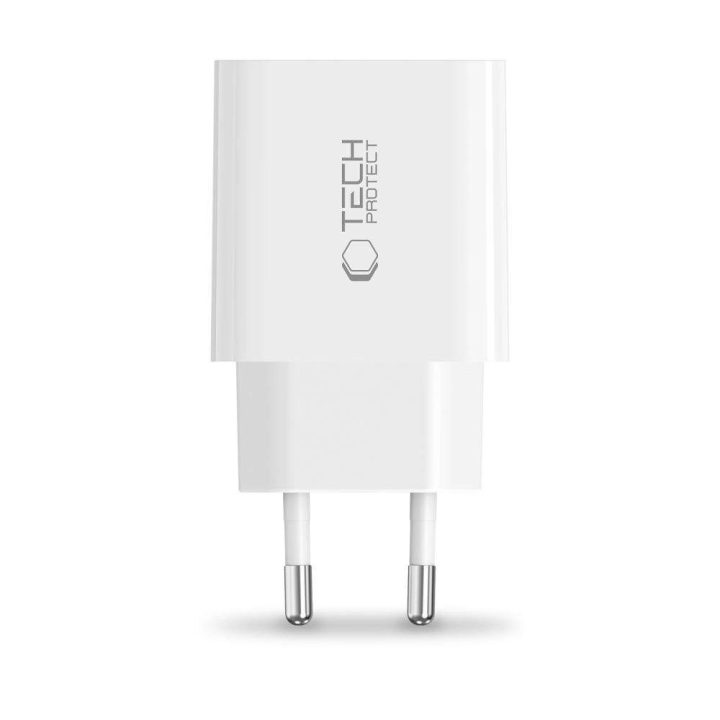 sieninis įkroviklis su USB-C jungtimi, baltas.