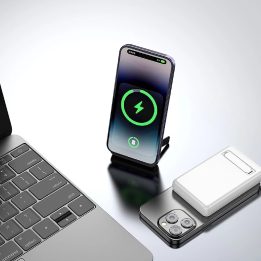 Išorinė baterija 10000mAh, 20W, USB-A / USB-C / MagSafe, balta