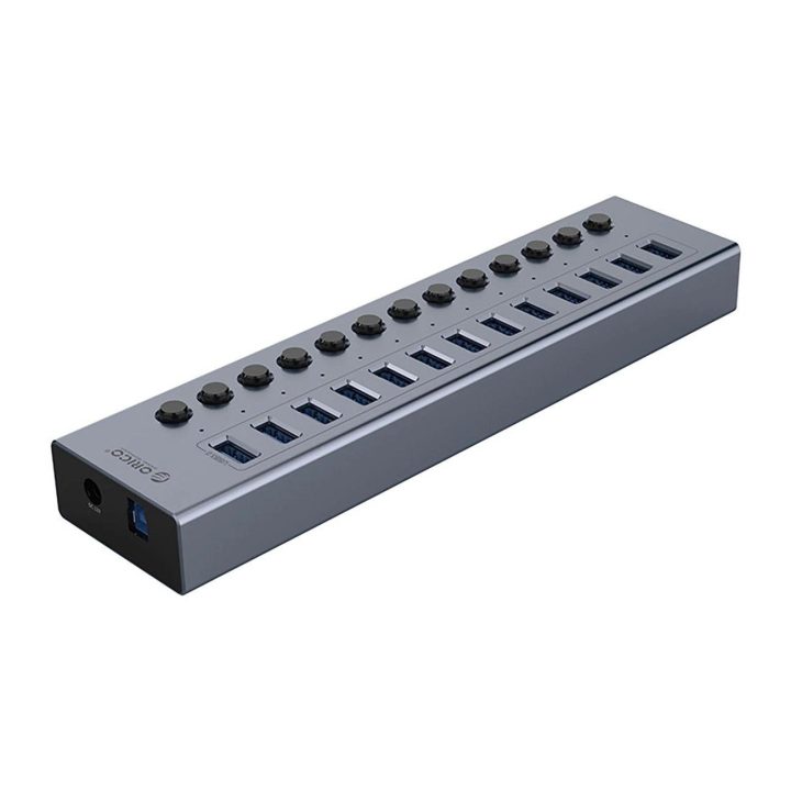USB šakotuvas 13 lizdų 3.0 su jungikliais pilkas