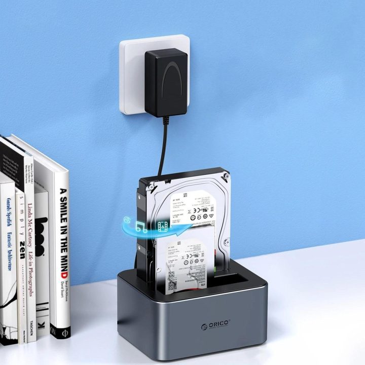 HDD/SSD dviejų diskų dokas su klonavimo funkcija – pilkas