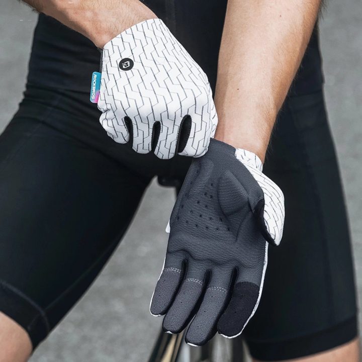 Sportinės pirštinės pavasariui–vasarai baltos ir juodos XL