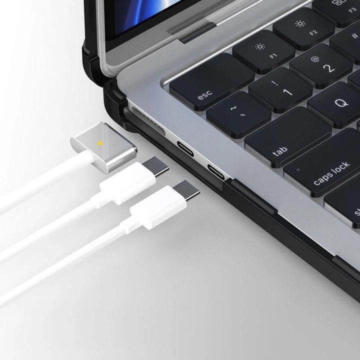 Permatomas ir juodas apsauginis dėklas MacBook Air 13 2023–2025