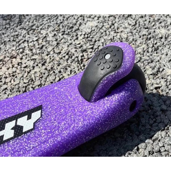 Vaikiškas paspirtukas Sparky violetinės spalvos