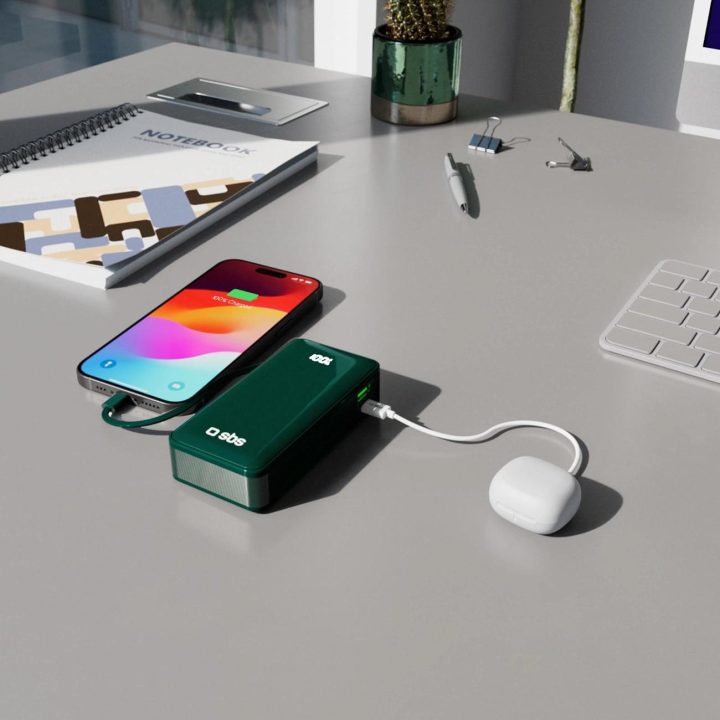 Išorinė baterija 10000 mAh žalia su USB-C laidu ir ekranu SBS
