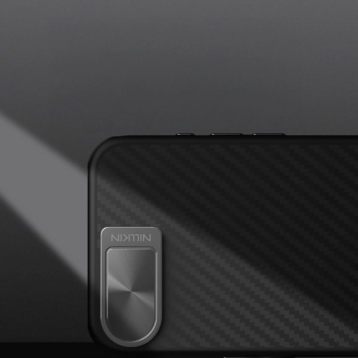 Juodas magnetinis telefono dėklas su kameros apsauga ir stovu iPhone 16e Nillkin