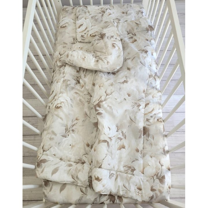 Kūdikio patalynės komplektas 75x100 cm smėlio spalvos su bijūnais NEWBORN