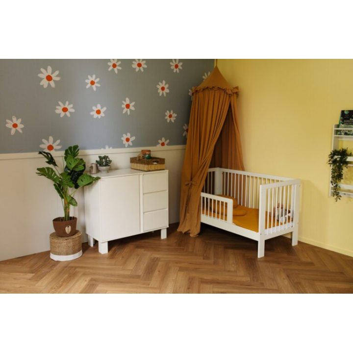 Vaikiška lovytė balta medinė 140x70 su grotelėmis OLIVIA