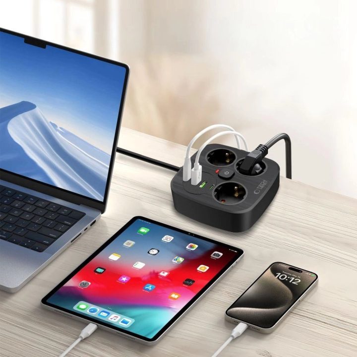 Maitinimo juosta su 3 lizdais, USB-A ir USB-C, 2 m, juoda,