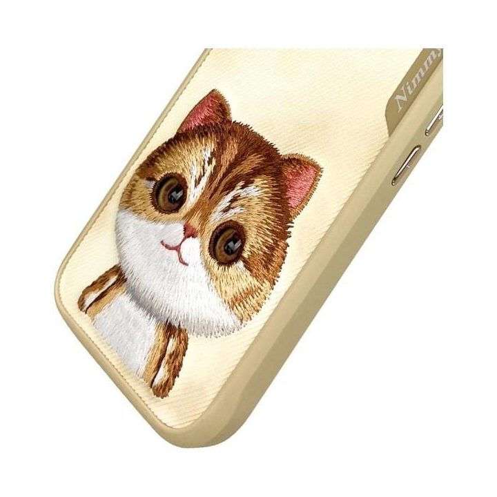 Dėklas telefonui smėlio spalvos su siuvinėtu katinu iPhone 16 Nimmy