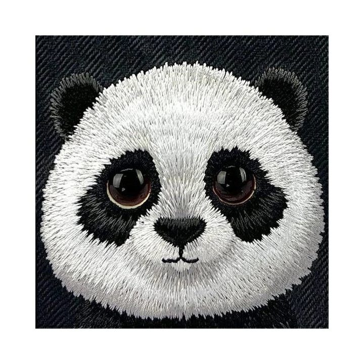 Dėklas telefonui juodas silikoninis su panda iPhone 16 Pro Max Nimmy