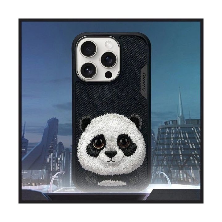 Dėklas telefonui juodas silikoninis su panda iPhone 16 Pro Max Nimmy