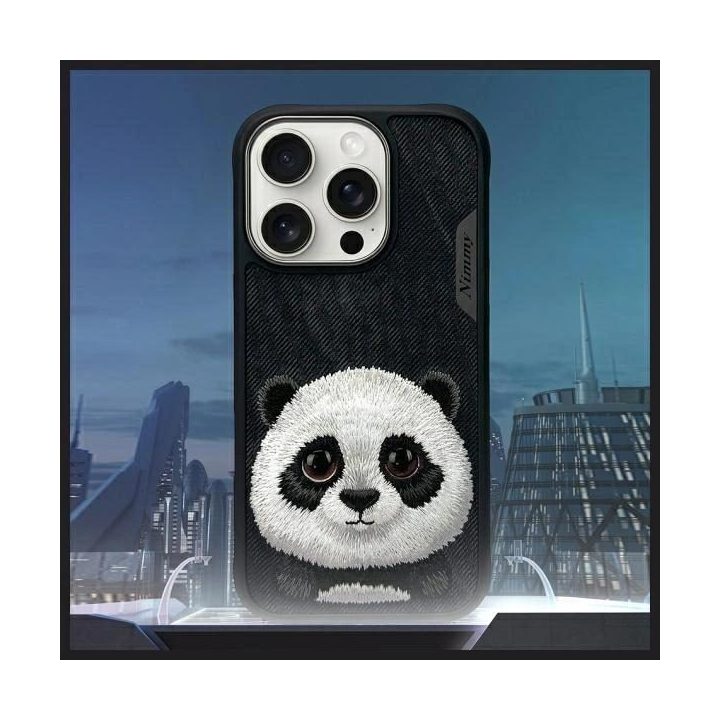 Dėklas telefonui juodas silikoninis su panda iPhone 16 Pro Nimmy