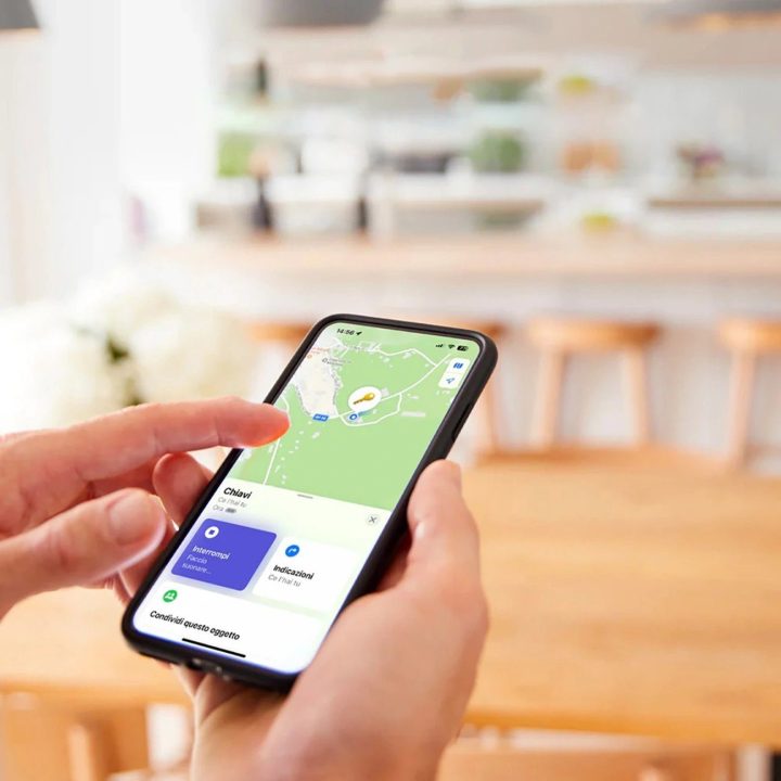 Lokatorius daiktams juodas atsparus vandeniui su Apple Find My funkcija SBS