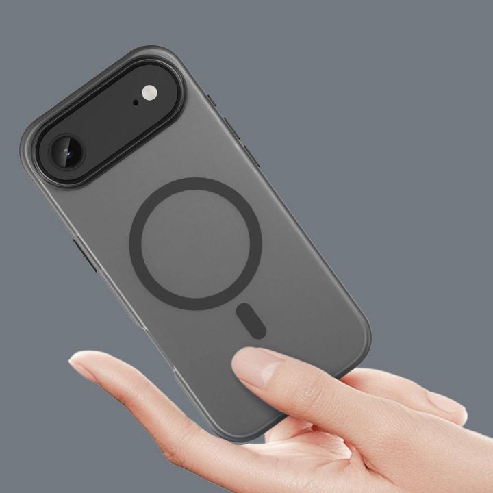 Dėklas juodas matinis su MagSafe iPhone 17 Air telefonui Magnetic Abrasive