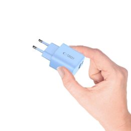 Kroviklis mėlynas su USB-C ir USB-A lizdais 20W greitam įkrovimui