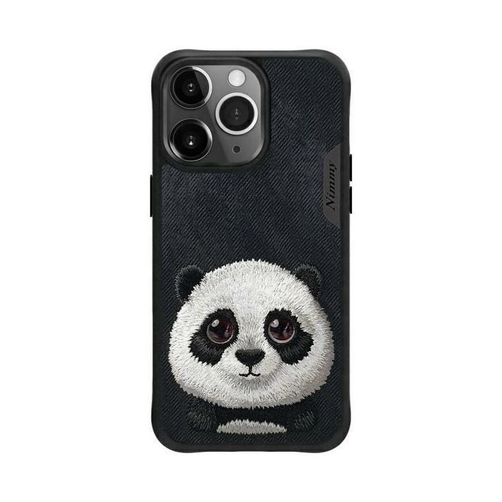 Dėklas telefonui juodas su siuvinėta panda iPhone 15 Pro Nimmy