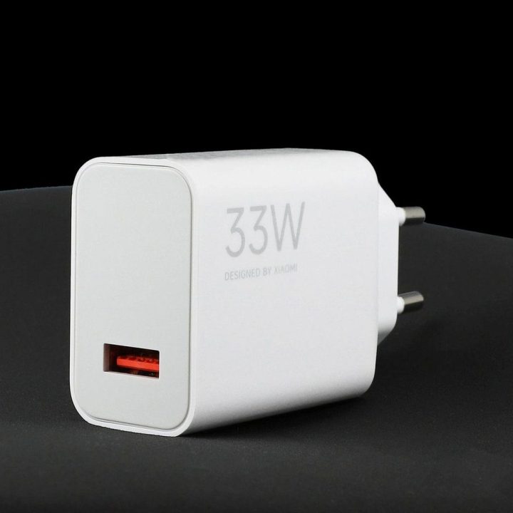 Sieninis kroviklis 33 W su USB-C laidu Xiaomi