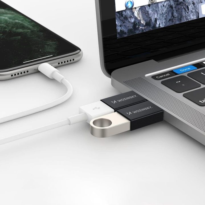 USB-C – USB-A adapteris 10 Gb/s juodas