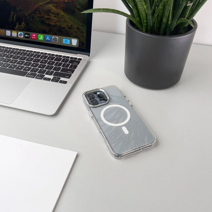 Telefono dėklas iPhone 17 Pro Max blizgus pusiau skaidrus MagSafe