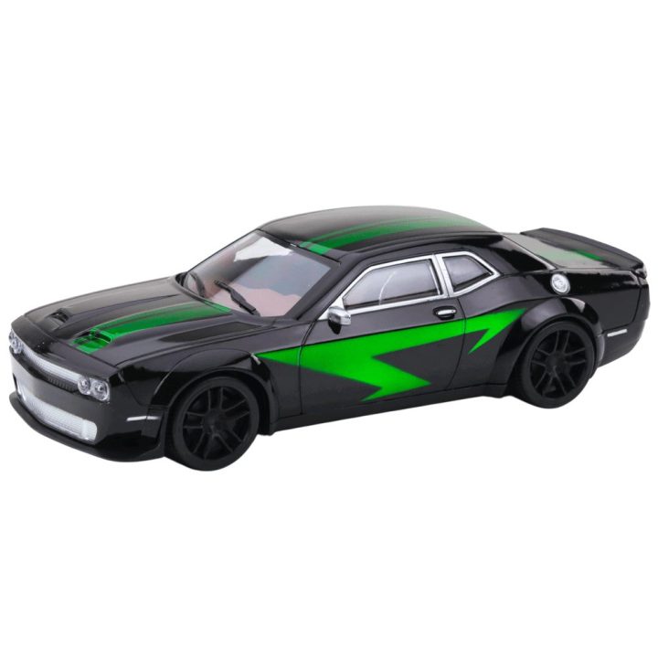 Žaislinis sportinis automobilis juodas su žalia LEAN TOYS