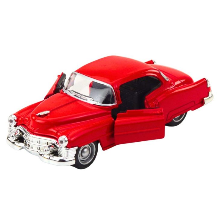 Klasikinis 1:32 mastelio 50-ųjų automobilio su atidaromomis durimis