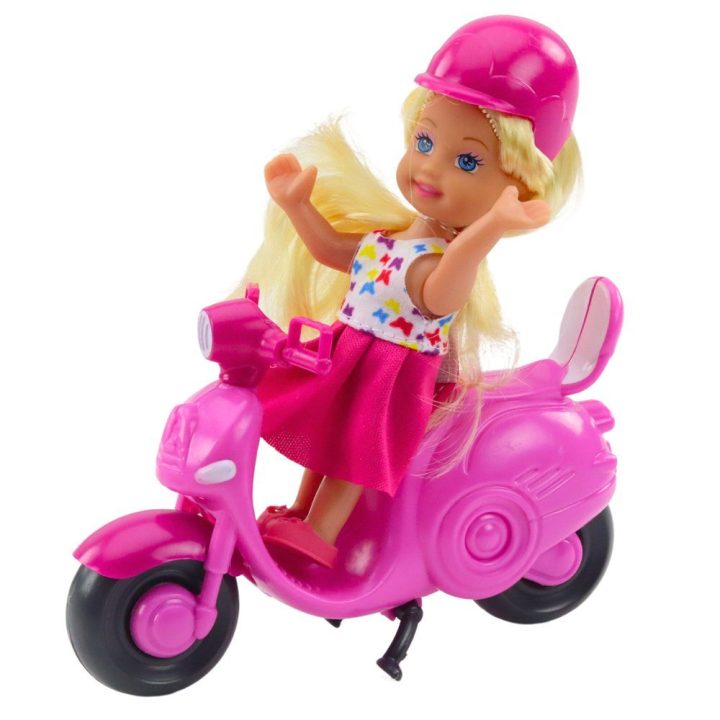Lėlytės rinkinys su rožiniu motoroleriu ir šalmu