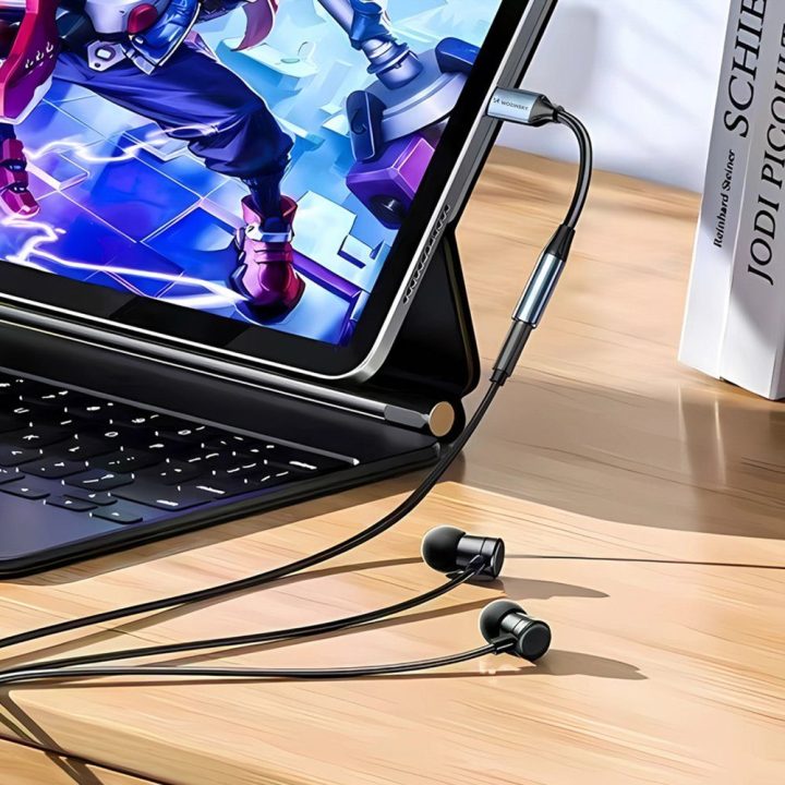 Lightning adapteris į 3.5 mm ausinių lizdą juodas