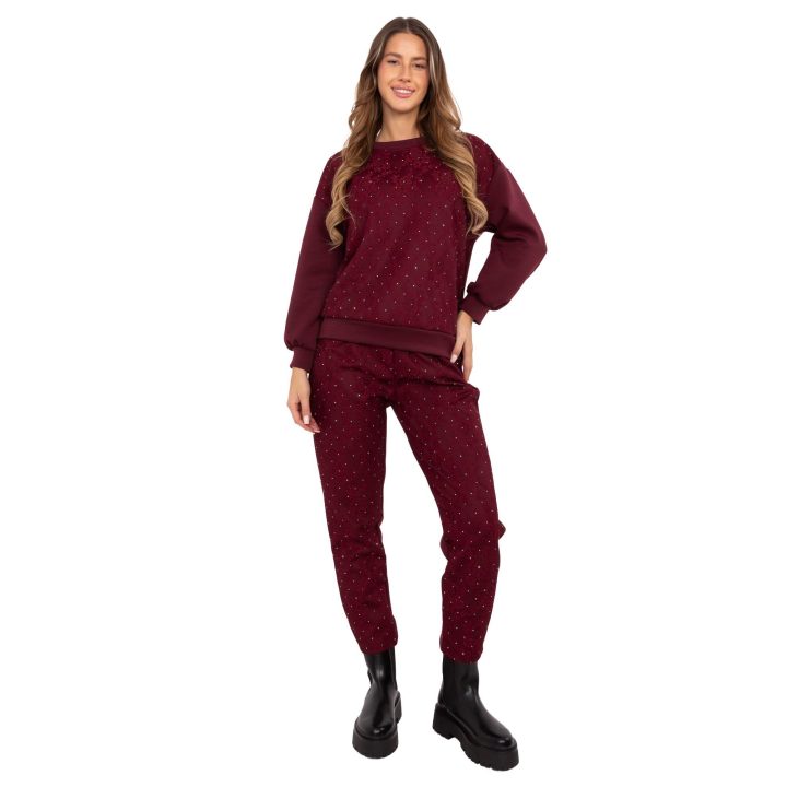 Treningas bordo spalvos su blizgiomis detalėmis IT