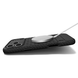 iPhone 17 Pro Max dėklas su MagSafe matinis juodas Spigen
