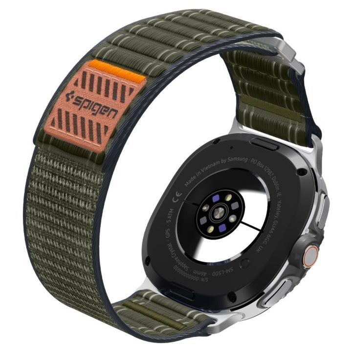 Dirželis žalias Spigen WBF0 Samsung Galaxy Watch – patogumui ir stiliui kiekvieną dieną.