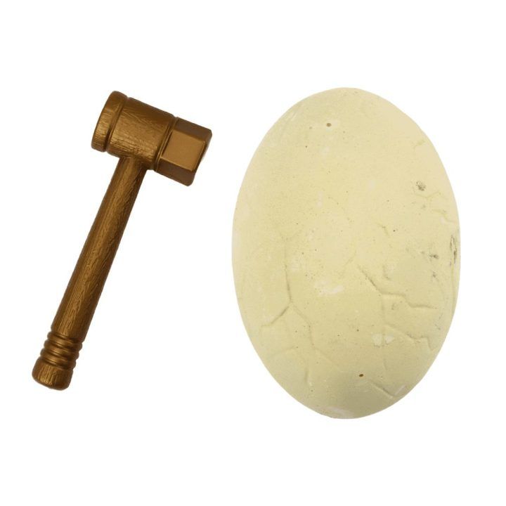 Rinkinys dinozauro kiaušinio kasinėjimui su fosilijų įrankiais – smalsumui ir pažinimo džiaugsmui vaikams.