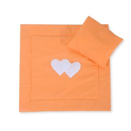 Patalynės komplektas su antklode ir pagalve Pram Hearts – jaukumui ir saldžiam miegui mažyliui.