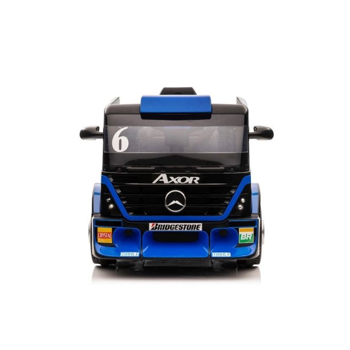 Elektromobilis su priekaba Mercedes XMX622B – pramogai ir nuotykiams lauke.