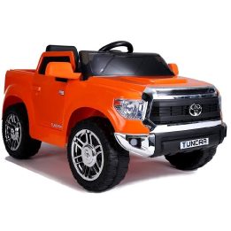 Elektrinis automobilis Toyota Tundra dažytas – pramogai ir nuotykiams lauke.