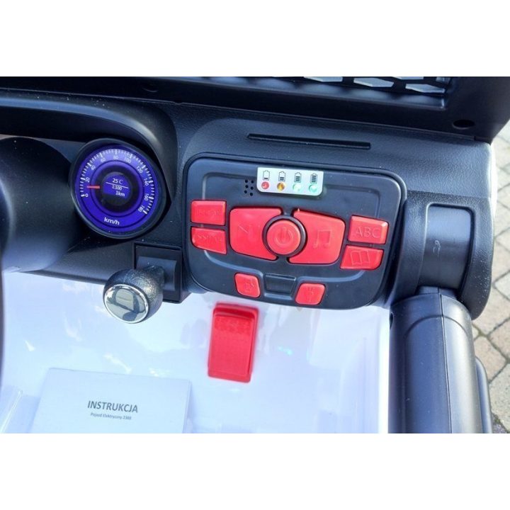 Elektrinis automobilis vaikams Jeep S2388 – nuotykiams ir smagiam vairavimui lauke.
