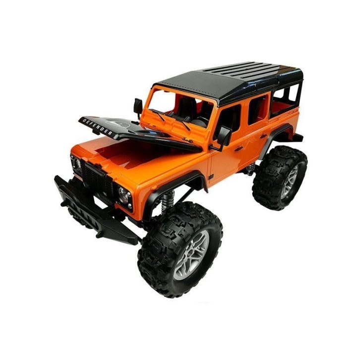 Mašinėlė valdymui pulteliu Land Rover Defender – nuotykiams ir smagiam vairavimui lauke.