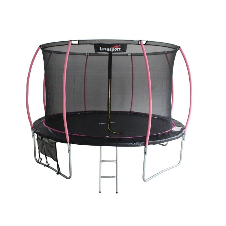 Batutas 12ft LEAN Sport Max – saugiam ir aktyviam laisvalaikiui kieme.