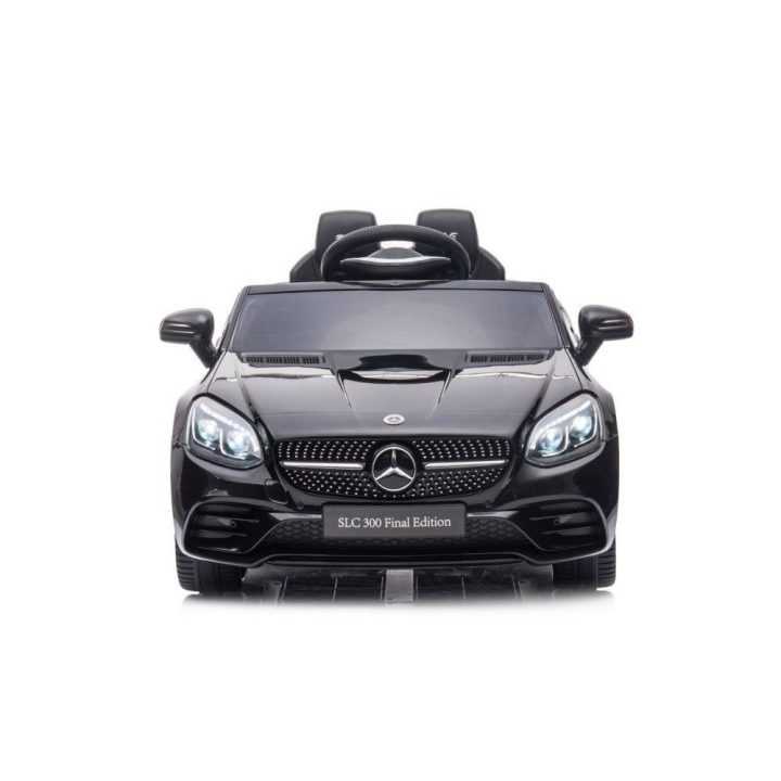 Elektromobilis Mercedes SLC 300 – mažiesiems vairuotojams smagiam pasivažinėjimui.
