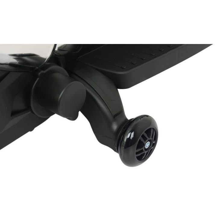 Motociklas elektrinis BMW S1000RR balta versija – mažiesiems greičio entuziastams ir žaidimų nuotykiams.