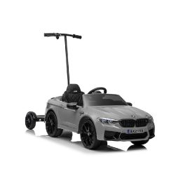 Elektromobilis su platforma BMW M5 – džiaugsmui ir bendroms kelionėms su vaiku.