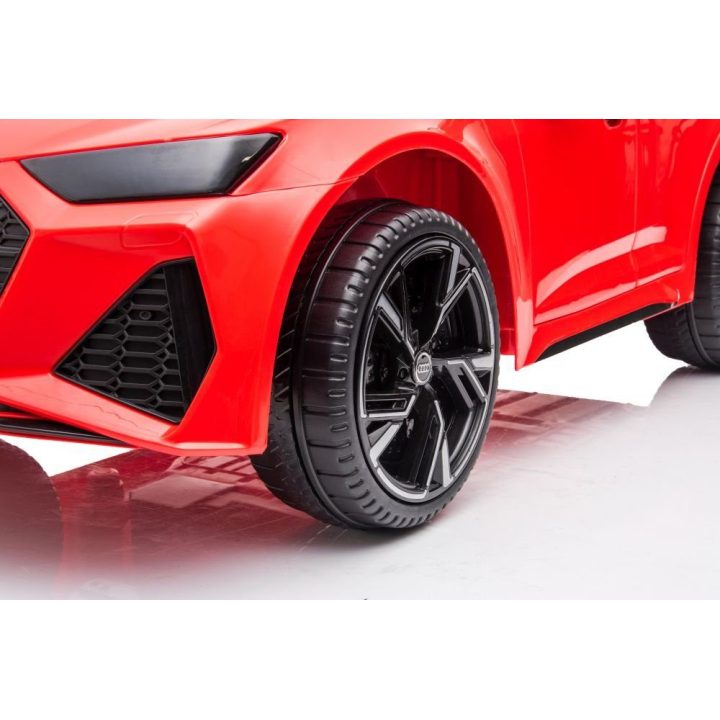 Elektromobilis Audi RS6 BRD-2118 – pramogai ir aktyviam laisvalaikiui lauke.