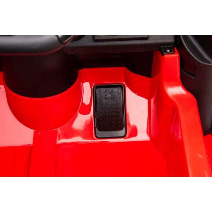 Elektromobilis Audi RS6 BRD-2118 – pramogai ir aktyviam laisvalaikiui lauke.