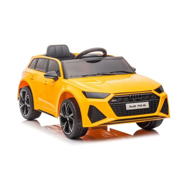 Elektrinis automobilis Audi RS6 BRD-2118 – džiaugsmui ir pirmiesiems nuotykiams lauke.