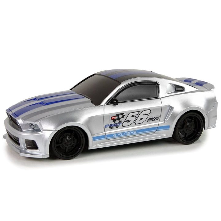 Mašinėlė valdomu pultu Speed King 1:24 – greičiui ir azartui žaidimų trasoje.