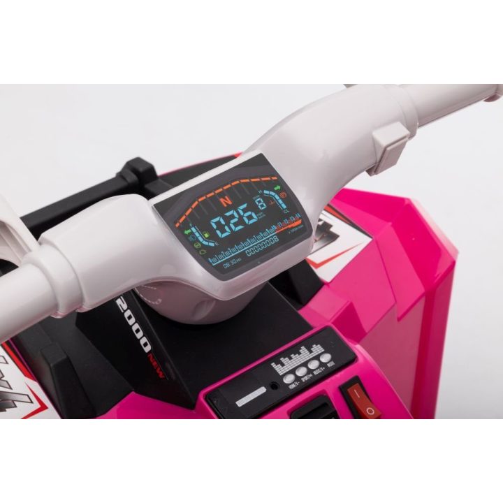 Keturratis su priekaba XMX630T – smagiems nuotykiams ir aktyviam laisvalaikiui lauke.