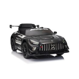 Elektromobilis Mercedes AMG GT3 su akumuliatoriumi – mažųjų lenktynių džiaugsmui ir nuotykiams.