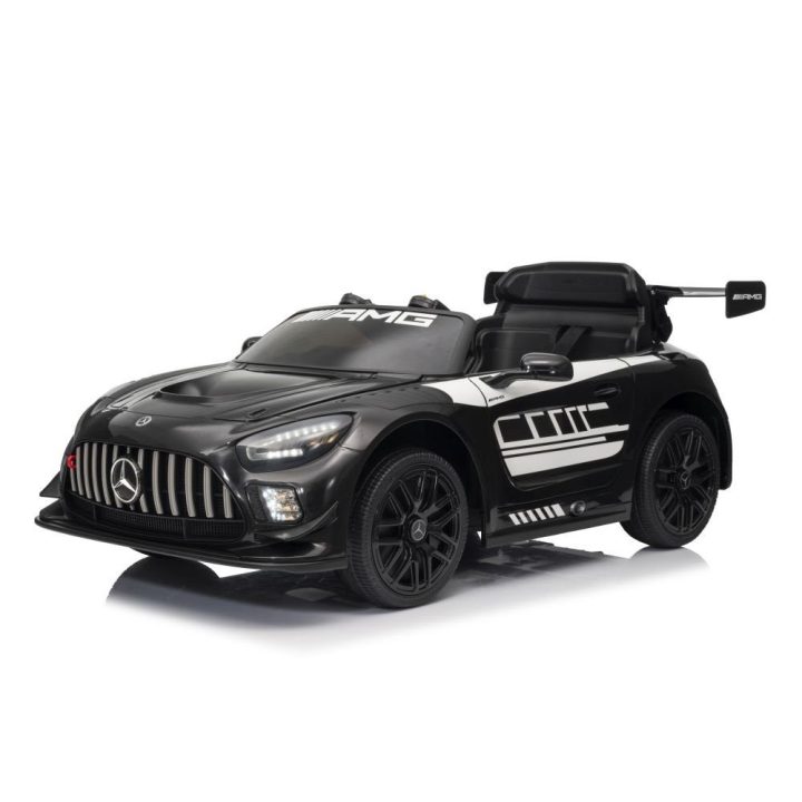 Elektromobilis Mercedes AMG GT3 su akumuliatoriumi – mažųjų lenktynių džiaugsmui ir nuotykiams.