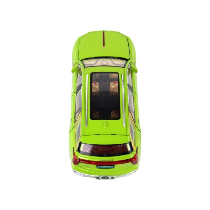 RC automobilis aliuminis 1:24 – tvirtumui ir tikroviškam valdymui žaidžiant.