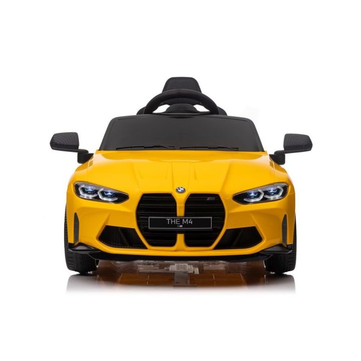 Elektrinis automobilis BMW M4 vaikams – smagiam ir saugiam pasivažinėjimui lauke.