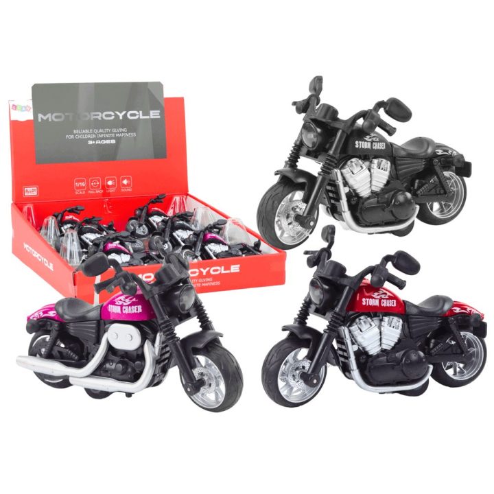 Motociklas su trinties pavara Harley – nuotykiams ir vaizduotei žaidimų metu.